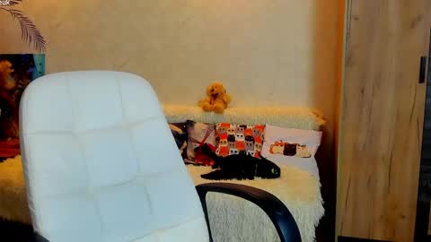 Gloria Wood online show from 05-04-26, 09:00