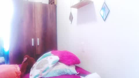 gloriawhitte7 online show from 02-18-25, 02:38