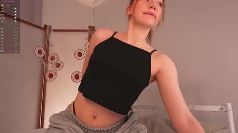 Eloise  online show from 11-02-25, 03:58