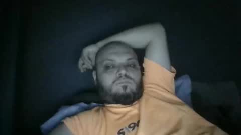 Snapshot of glusgan chatting on 02-15-26, 09:00 Your boy online show from 02-15-26, 09:00