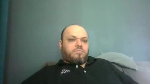 Snapshot of glusgan chatting on 03-11-26, 08:53 Your boy online show from 03-11-26, 08:53