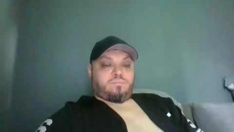 Snapshot of glusgan chatting on 03-16-26, 07:45 Your boy online show from 03-16-26, 07:45