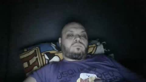 Snapshot of glusgan chatting on 04-21-26, 09:06 Your boy online show from 04-21-26, 09:06
