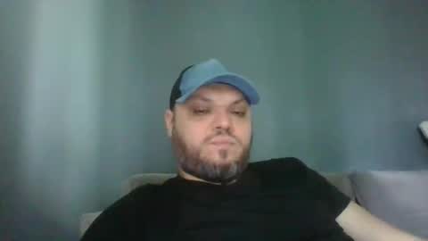 Snapshot of glusgan chatting on 04-29-26, 07:12 Your boy online show from 04-29-26, 07:12