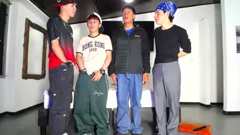 THOMAS AND DAMIAND online show from 10-09-25, 06:17