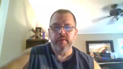 Snapshot of gobey33 chatting on 09-24-25, 07:50 IDKIDCIDGAF online show from 09-24-25, 07:50