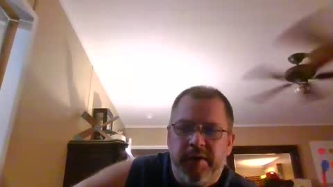 Snapshot of gobey33 chatting on 10-08-25, 07:06 IDKIDCIDGAF online show from 10-08-25, 07:06