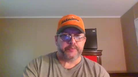 IDKIDCIDGAF online show from 05-11-26, 05:21