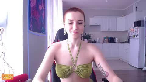 Snapshot of goddess_elpisfoxter chatting on 05-29-26, 07:17 Elpis Foxter online show from 05-29-26, 07:17