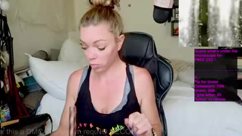Snapshot of goddess_of_mars chatting on 07-14-26, 02:12 Patricia Mars Goddess of Mars twitter thegoddessmindy online show from 07-14-26, 02:12