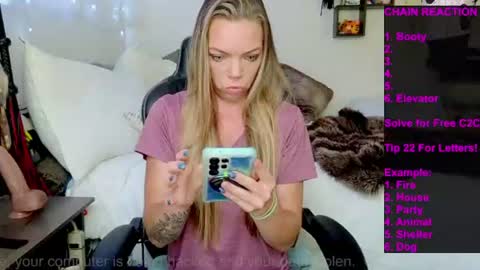 Snapshot of goddess_of_mars chatting on 07-21-26, 03:03 Patricia Mars Goddess of Mars twitter thegoddessmindy online show from 07-21-26, 03:03