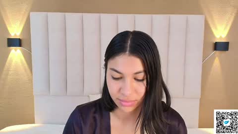 Saori online show from 10-30-25, 01:23