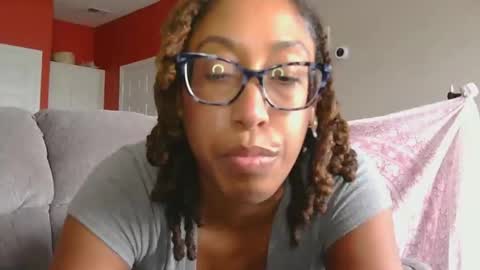 The Melanin Couple online show from 10-07-25, 09:34