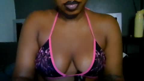 Snapshot of goddessdaisysky chatting on 08-01-26, 04:34 Goddess Daisy Sky online show from 08-01-26, 04:34