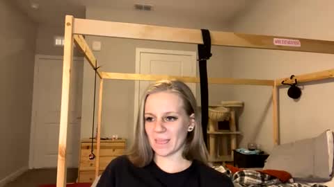 Snapshot of goddessfeyaa chatting on 01-24-25, 01:13 feyaa22 online show from 01-24-25, 01:13