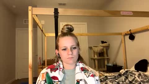 Snapshot of goddessfeyaa chatting on 01-30-25, 11:45 feyaa22 online show from 01-30-25, 11:45