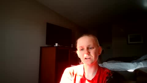 feyaa22 online show from 10-05-25, 04:49