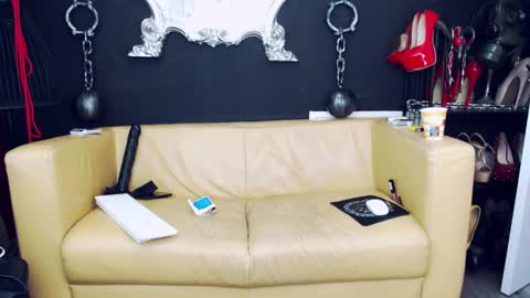 Goddess Georgia online show from 02-01-25, 04:00