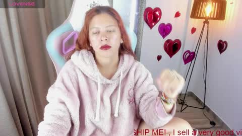 Snapshot of goddessjessica_roger chatting on 02-17-25, 06:20 Goddess Jessica and slave Roger online show from 02-17-25, 06:20