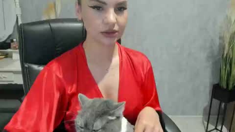 Mistress online show from 03-10-25, 06:34