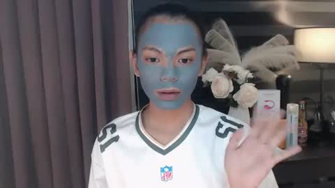 Snapshot of goddessmichaella chatting on 09-18-25, 09:00 Michaella online show from 09-18-25, 09:00