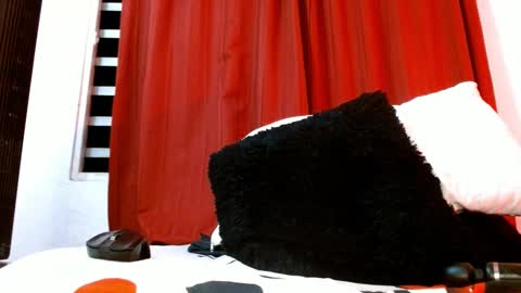  Naih Reyes online show from 02-21-25, 05:24