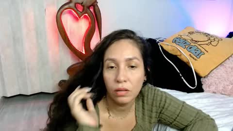  Naih Reyes online show from 02-17-26, 05:37