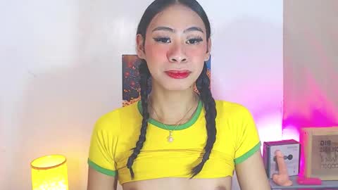 Kyla and Nian online show from 11-17-25, 07:58