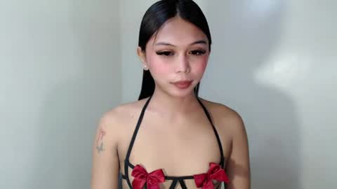 MISS LOVELY online show from 06-30-26, 12:50