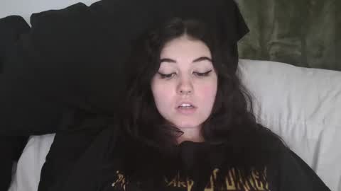 Goddess Raven online show from 12-15-24, 07:42