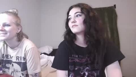 Goddess Raven online show from 12-19-24, 02:13