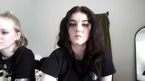 Goddess Raven online show from 12-20-24, 06:13