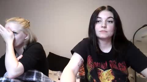 Goddess Raven online show from 01-05-25, 01:45