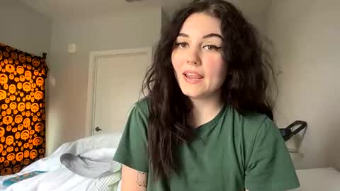 Goddess Raven online show from 02-01-25, 04:11