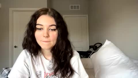 Goddess Raven online show from 02-11-25, 04:13
