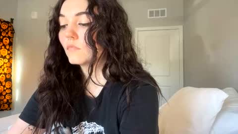 Goddess Raven online show from 03-11-25, 02:51