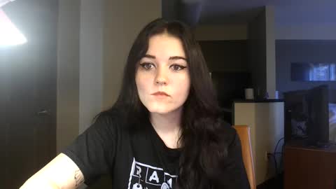 Goddess Raven online show from 09-17-25, 06:53
