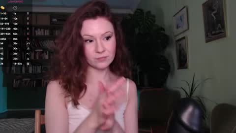 Snapshot of goddessvenina chatting on 04-26-26, 04:26 Goddess. Mommy. Master. Greedy Brat. VENINA online show from 04-26-26, 04:26