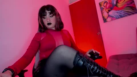 Snapshot of goddessvenom chatting on 03-21-26, 07:06 goddessvenom online show from 03-21-26, 07:06