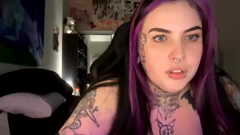 Goddess Violet online show from 03-04-25, 10:05