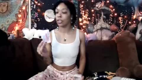Snapshot of godispleasure chatting on 04-06-26, 02:51 goddess of pleasure online show from 04-06-26, 02:51