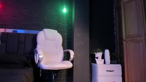 HUAN online show from 12-06-24, 05:20