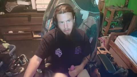 Snapshot of godmangod chatting on 04-06-26, 03:02 jimmyjohnameson online show from 04-06-26, 03:02