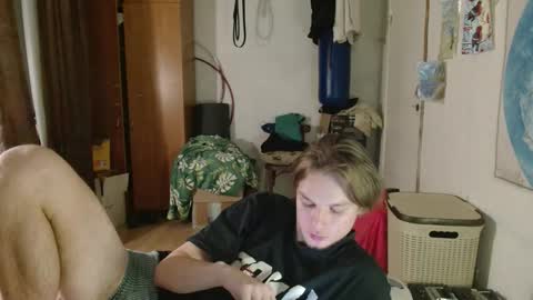 Daniel online show from 12-13-25, 09:42