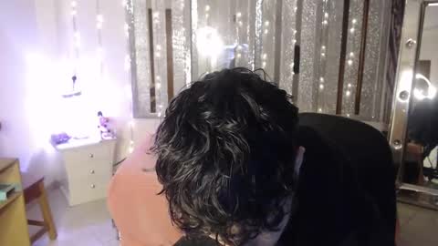 Satoru Gojo online show from 12-18-24, 11:45