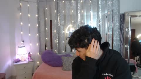 Satoru Gojo online show from 01-18-25, 12:26