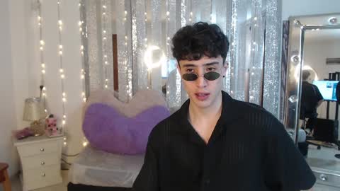 Satoru Gojo online show from 01-24-25, 11:59