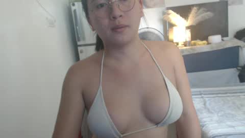 bella online show from 06-25-26, 02:11
