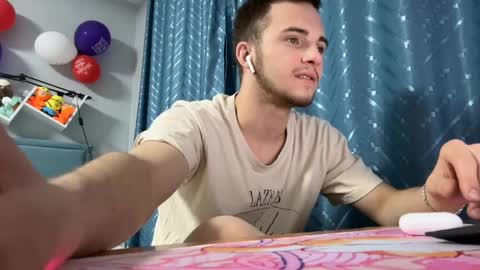 Golden boyyy21 online show from 03-01-25, 01:43