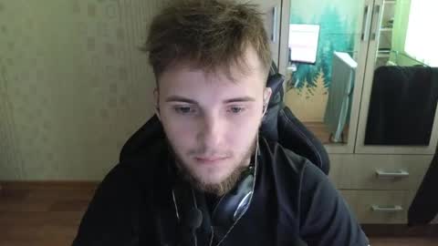Snapshot of golden_boyyy21 chatting on 04-20-26, 09:56 Golden boyyy21 online show from 04-20-26, 09:56